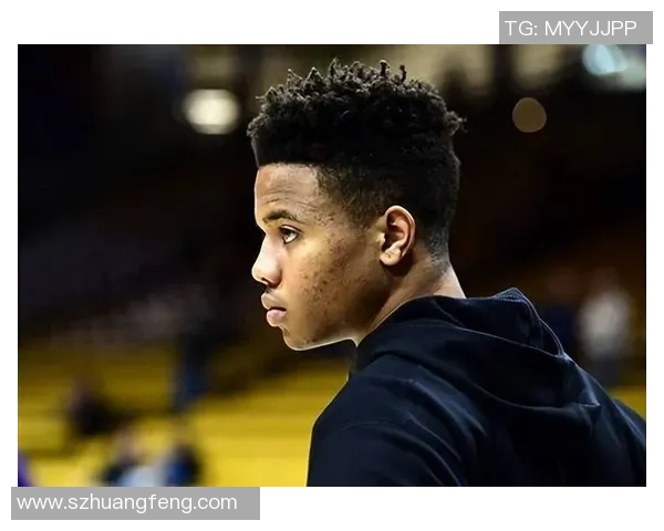 流浪足球星的跌宕人生：从巅峰到边缘的艰难奋斗与重生